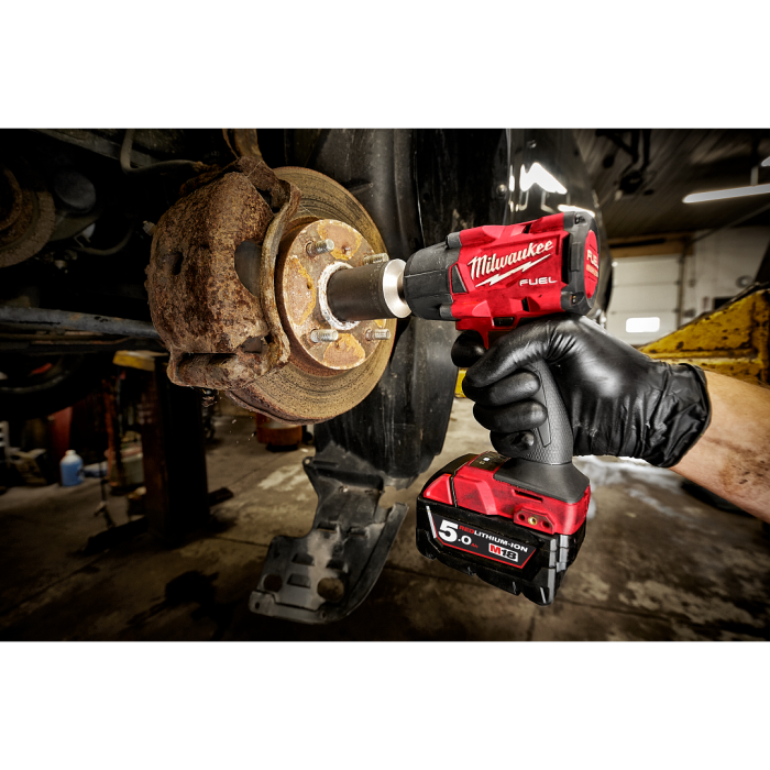 MILWAUKEE M18 FMTIW2F12-0X0 ASIA M18 FUEL™ Gen II 1/2" 881Nm Mid-Torque Impact Wrench (BARE UNIT)