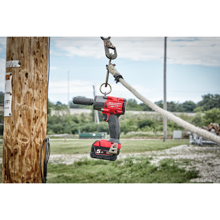 MILWAUKEE M18 FMTIW2F12-0X0 ASIA M18 FUEL™ Gen II 1/2" 881Nm Mid-Torque Impact Wrench (BARE UNIT)