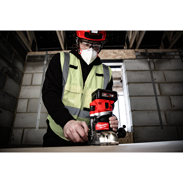 MILWAUKEE M18 FR12-0X0 ASIA M18 FUEL™ Mid-Size Router (BARE UNIT)