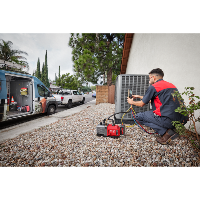 MILWAUKEE M18 FVP5-0 ASIA M18 FUEL™ 5 CFM Vacuum Pump (BARE UNIT)